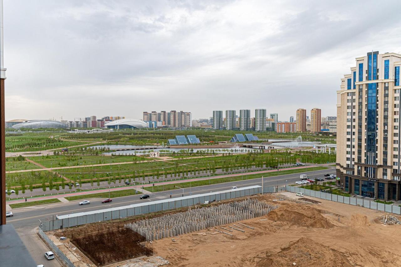 Шикарная Квартира На Против Сада Astana Luaran gambar