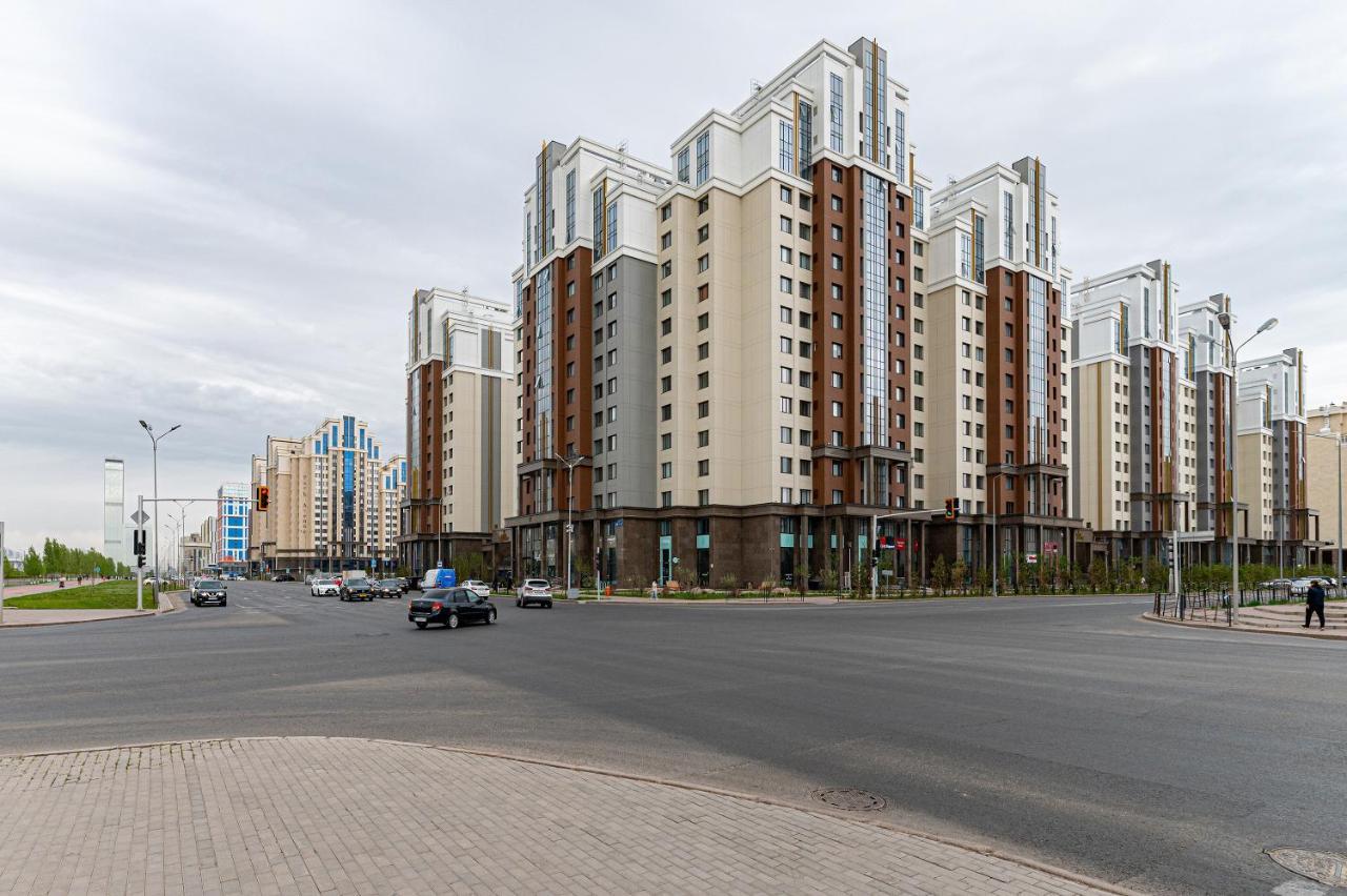 Шикарная Квартира На Против Сада Astana Luaran gambar